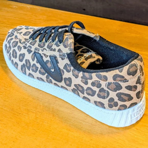 NWT Tretorn Nylite Plus Canvas Sneakers Shoes Leopard Animal Print Womens 9M - Picture 11 of 13